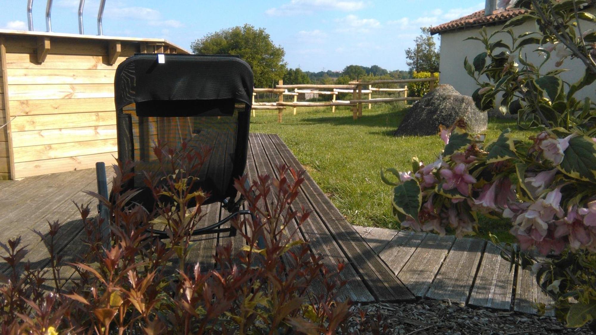 Gite De L'Ivronniere La Ronde  Exteriör bild